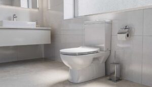 Geniale: il trucco del foglio di alluminio che mantiene il WC splendente ogni giorno